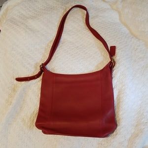 VINTAGE(?) LARGE RED COACH BAG